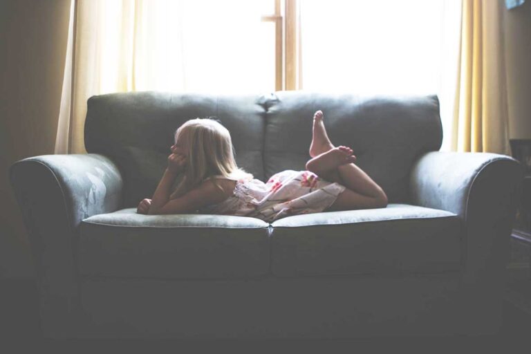 Spiegare ai bambini: resto ancora a casa per il Coronavirus