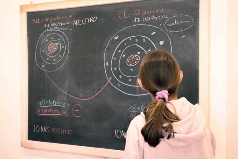 Dai primi perché alla robotica educativa: il percorso laboratoriale della Scuola Audiofonetica